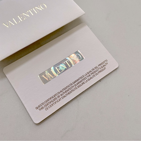 VALENTINO V670SC Camouflage Rockstud Sunglasses - Picture 4 of 16